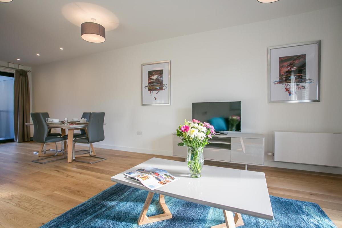 Grand Canal Square Apartments Dublin Exterior foto