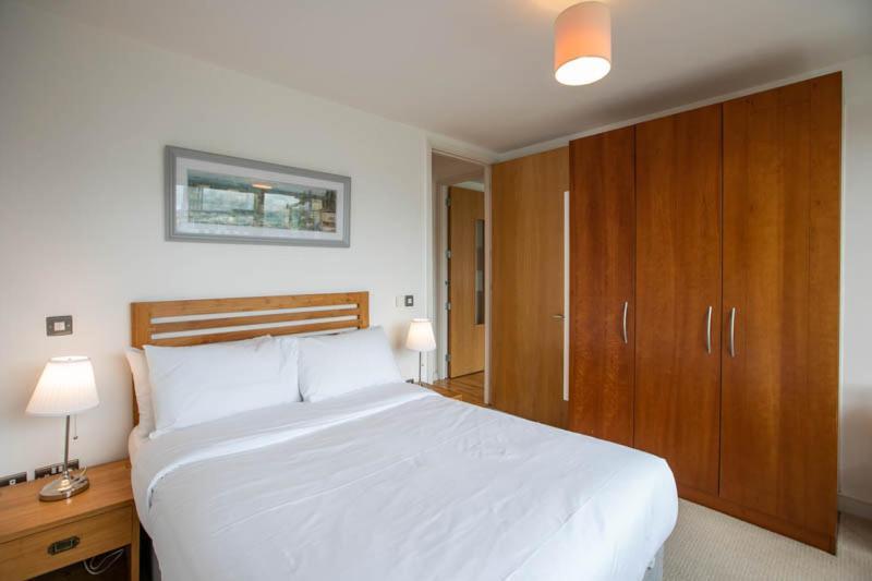 Grand Canal Square Apartments Dublin Exterior foto