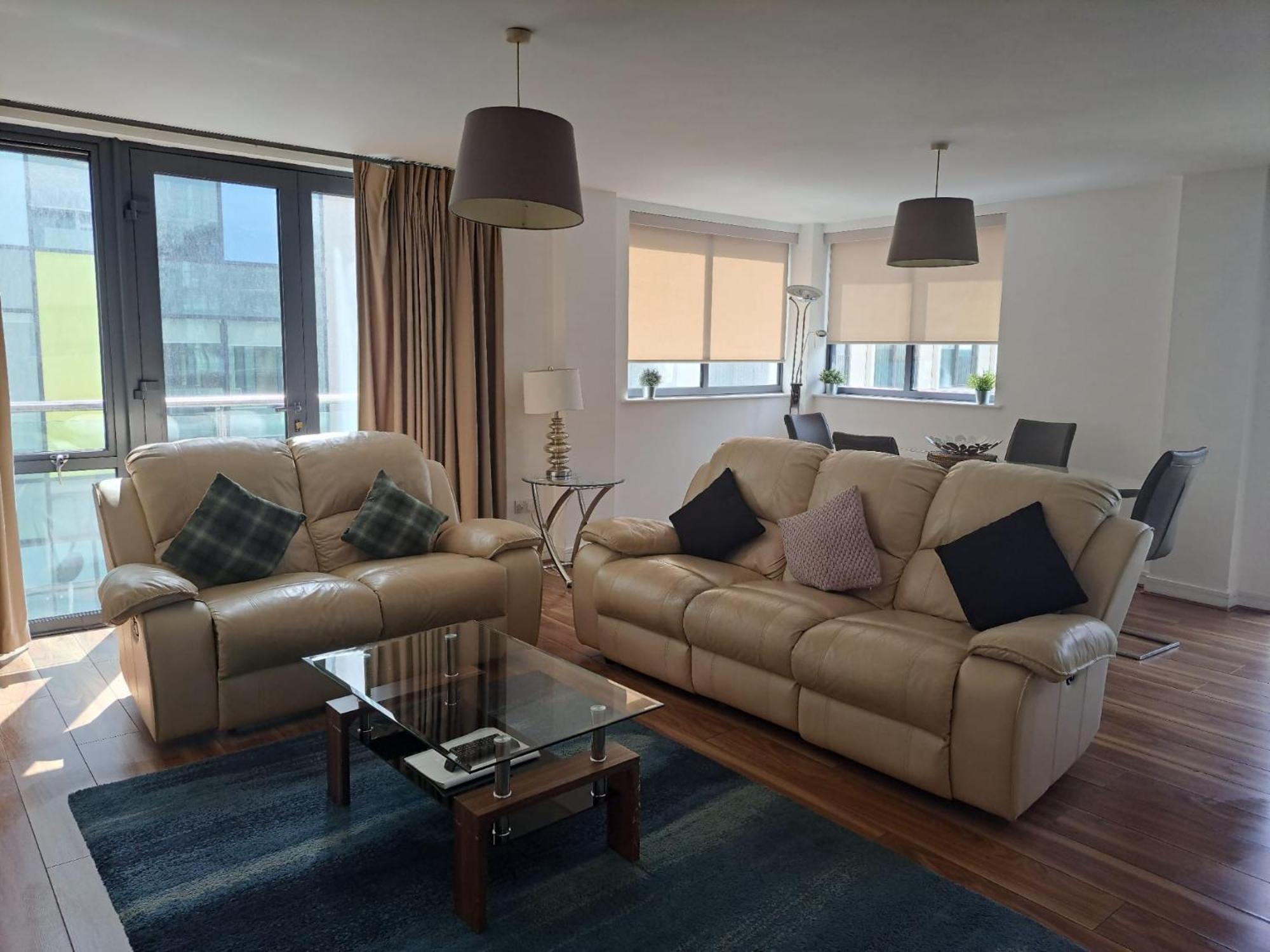 Grand Canal Square Apartments Dublin Exterior foto