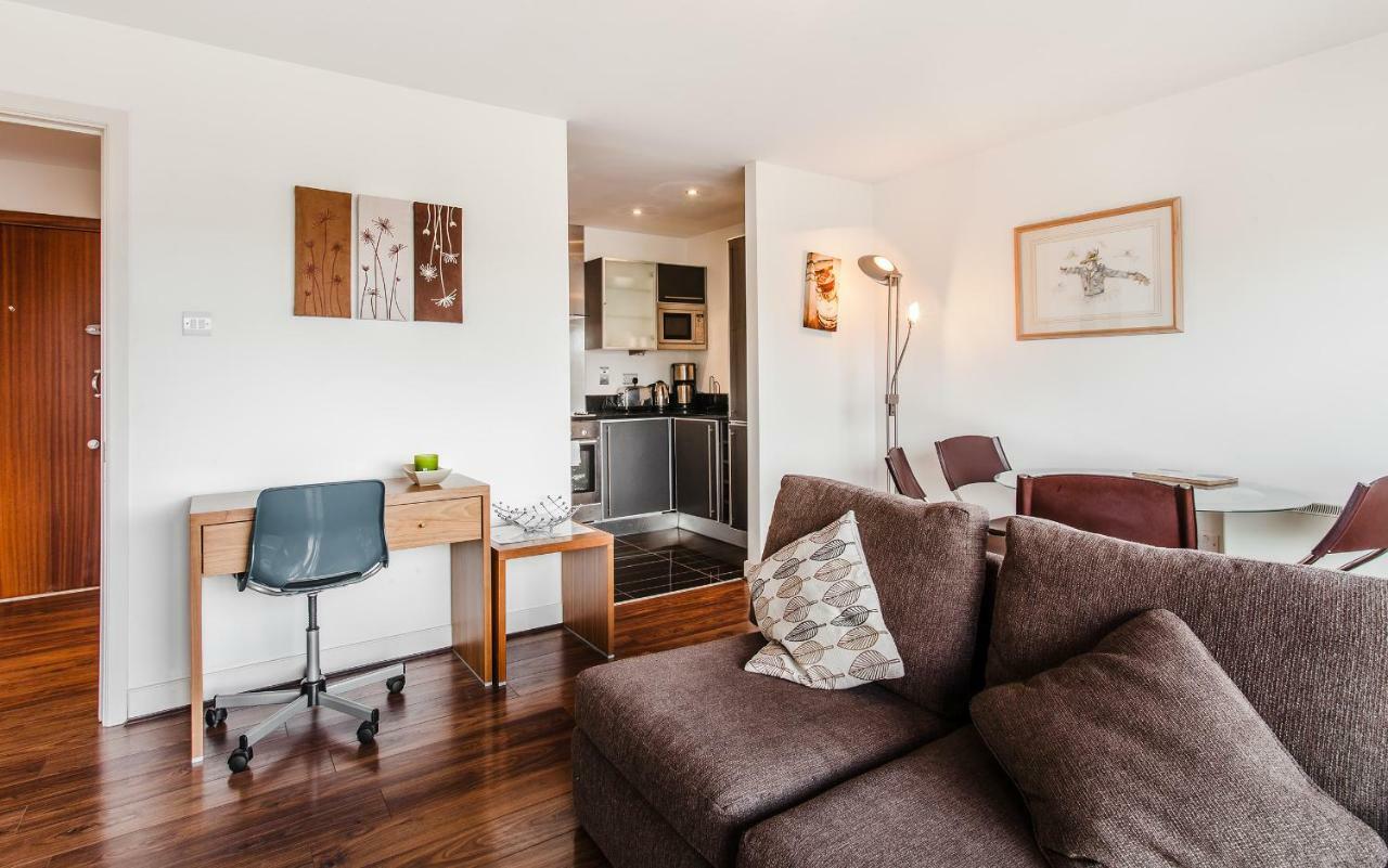 Grand Canal Square Apartments Dublin Exterior foto